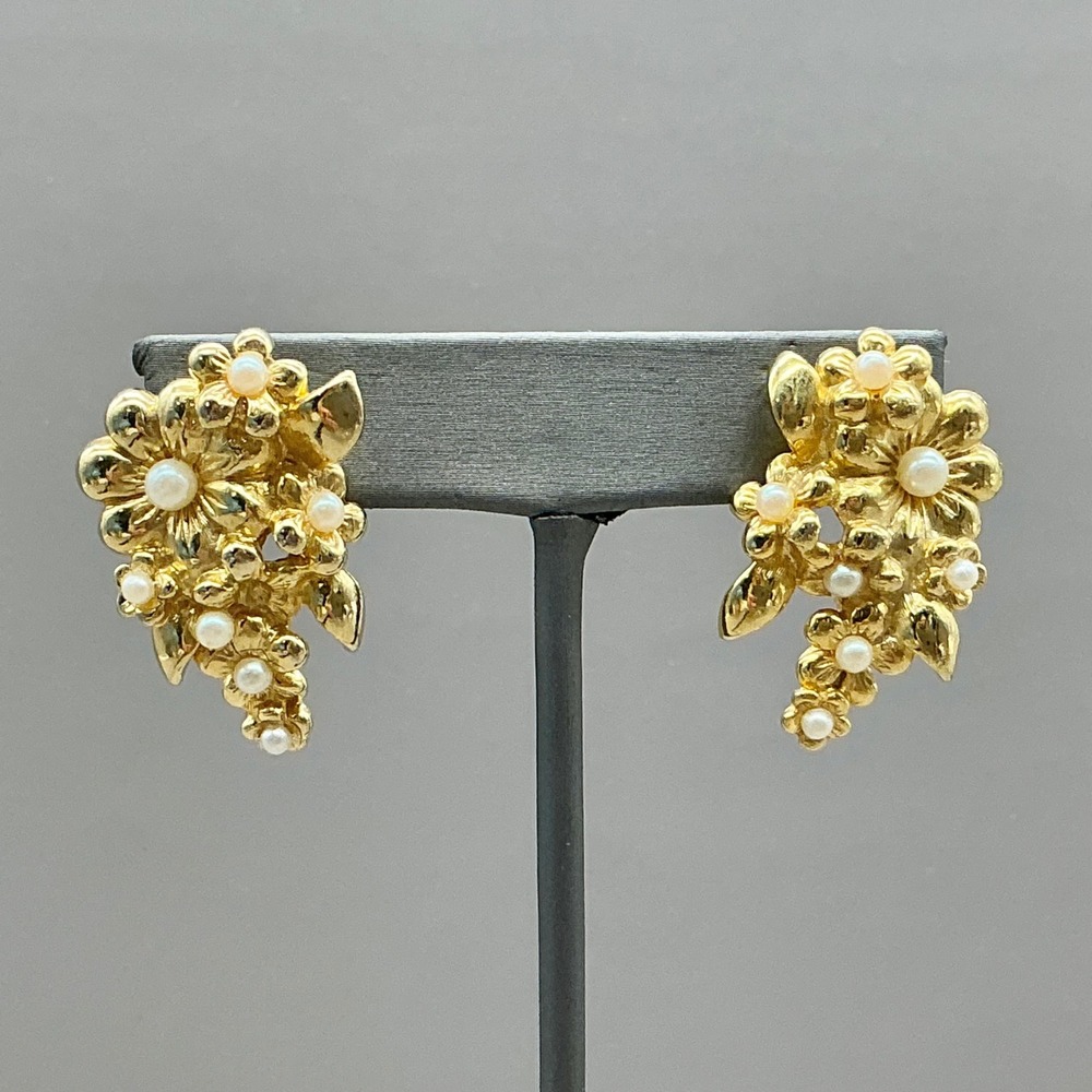Piscitelli Earrings Vintage Faux Pearl Floral Gold Tone Flower Signed Pierced